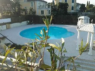 ホテル Lido International