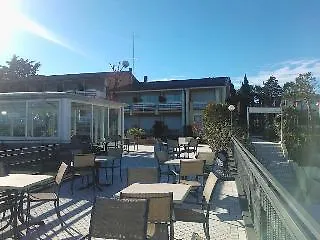 利都国际酒店 代森扎诺-德尔加达