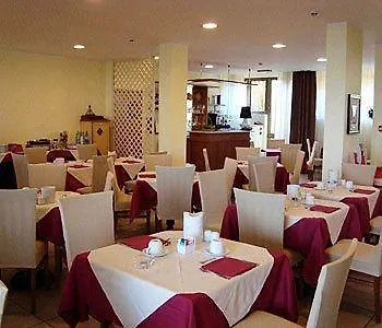 利都国际酒店 酒店 4*